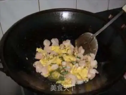 Make Shrimp fried eggs step 7