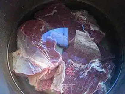 Make Homemade beef pine step 1