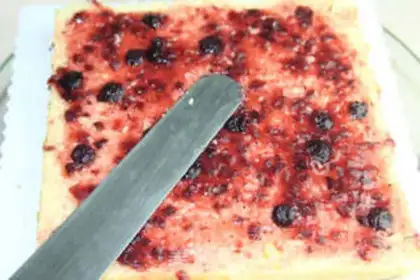 Make Mahjongg cake step 1