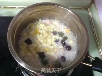 Make Juicy wine makes a little circle step 9