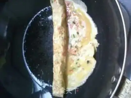 Make Korean egg rolls step 5