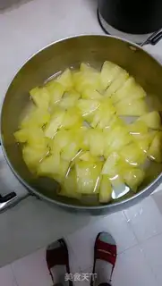 Make Pineapple can step 2