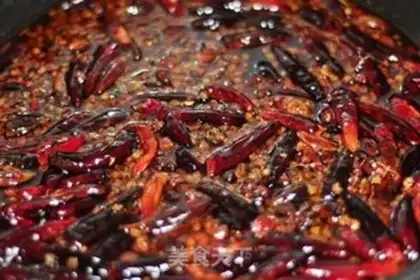 Make Spicy red soup pan step 9
