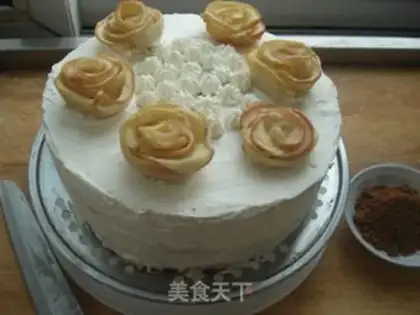 Make Apple Rose birthday cake step 6