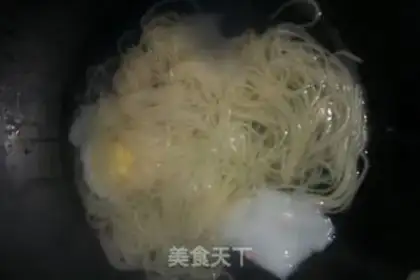Make Egg noodle step 3