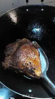 Make Black pepper duck leg step 5