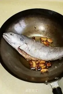 Make Garlic rice step 4