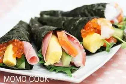 Make Seafood sushi rolls step 8