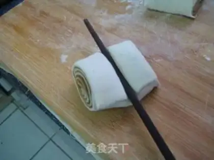 Make Sofa rolls step 5