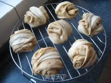 Make Sofa rolls step 9