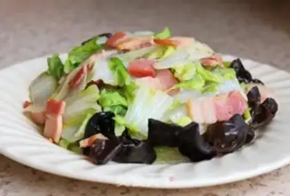 Make Bacon and cabbage step 4
