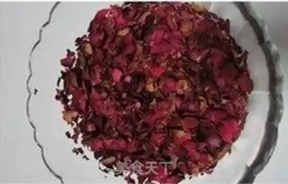 Make Rose heart-shaped cookies step 1