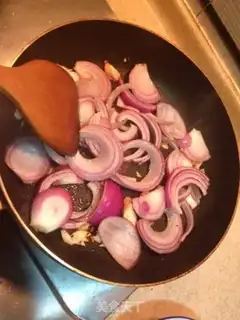 Make Onions, black-mucked liver step 3