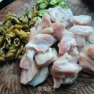 Make Spicy fish step 1