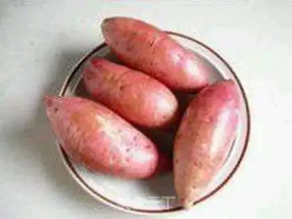 Make Roast potatoes step 0