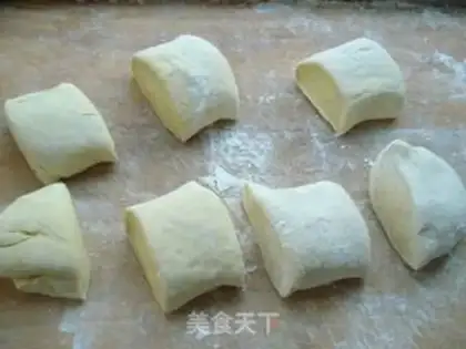 Make Pumpkin pig hooves step 1