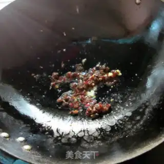 Make Mustard egg fried rice step 1
