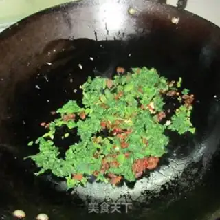 Make Mustard egg fried rice step 2