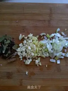 Make Red-tree pork rice step 0