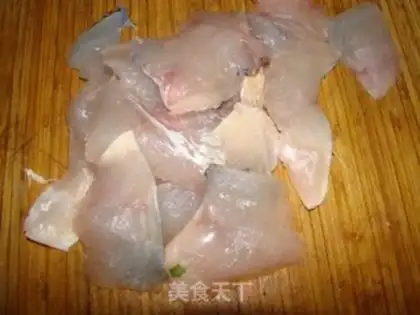 Make Sour tomato fish step 1