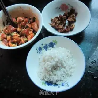 Make Red-tree pork rice step 4