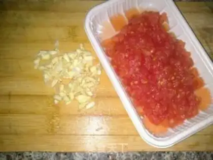 Make Tomato egg noodles step 0