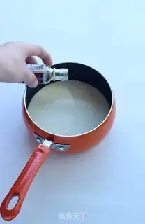 Make Italian fresh cream step 4