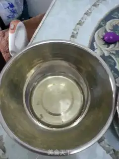 Make Strawberry cream cake step 4