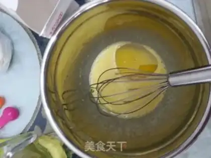 Make Strawberry cream cake step 6
