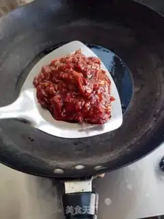 Make New Orleans mushroom sauce step 2