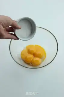 Make The original cake roll step 1