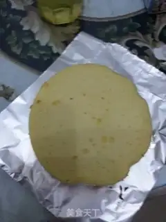 Make Strawberry cream cake step 18