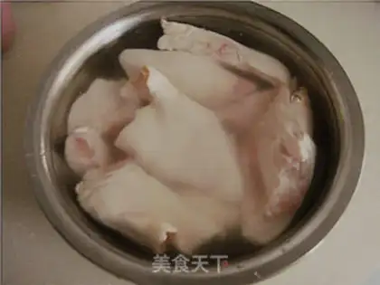 Make Red burning pig hands step 2