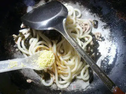 Make The ridges of the sea are fried tones step 7