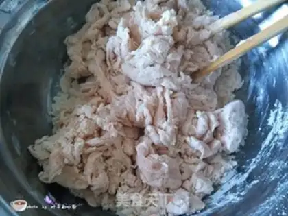 Make Rose buns step 3
