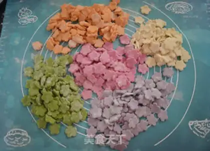 Make Five-coloured flowers step 6