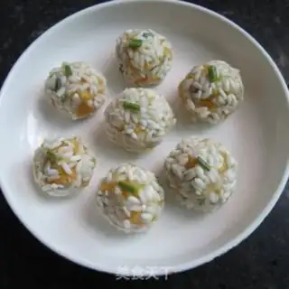 Make Pork carrot pearlballs step 5