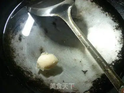 Make Shrimp twig noodles step 1