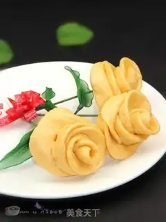 Make Rose buns step 10