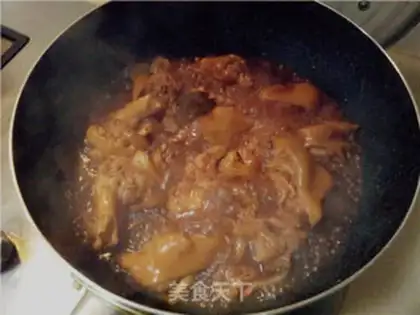 Make Red burning pig hands step 15