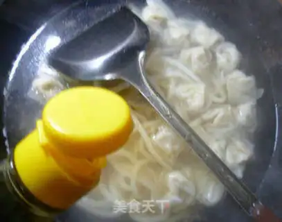 Make Shrimp twig noodles step 5