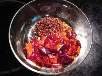 Make Chicken legs of the spicy field step 1