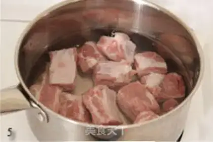 Make Fresh red-tree ribs soup step 4