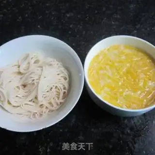 Make Egg noodles step 0
