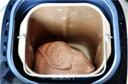 Make Strawberry cream toast step 7
