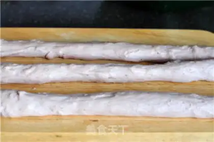 Make Strawberry cream toast step 9