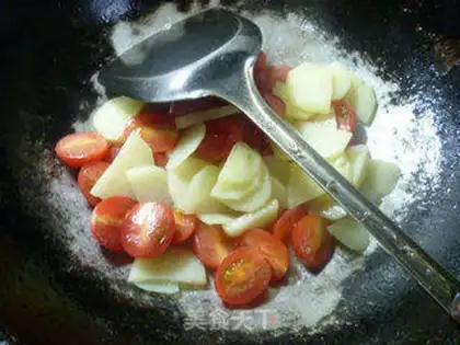 Make Holy fruit, fried potatoes step 6