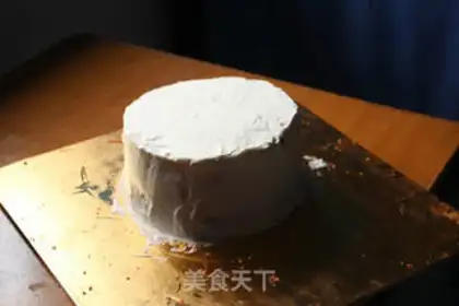 Make Strawberry cocoa cake step 15