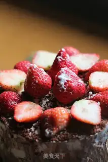 Make Strawberry cocoa cake step 16