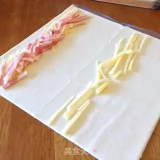 Make Bacon cheese rolls step 3